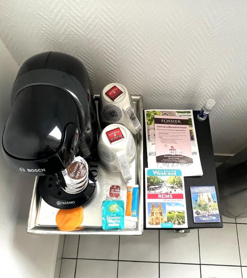 Charmant Appartement Proche Centre Ville Remeš Exteriér fotografie