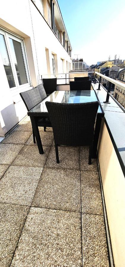 Charmant Appartement Proche Centre Ville Remeš Exteriér fotografie
