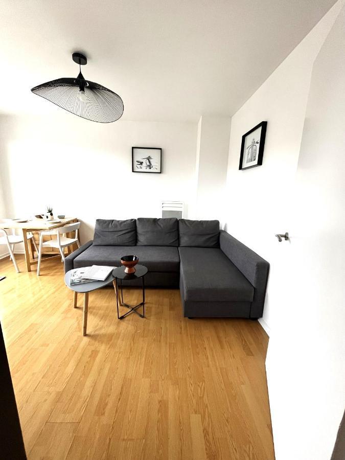 Charmant Appartement Proche Centre Ville Remeš Exteriér fotografie